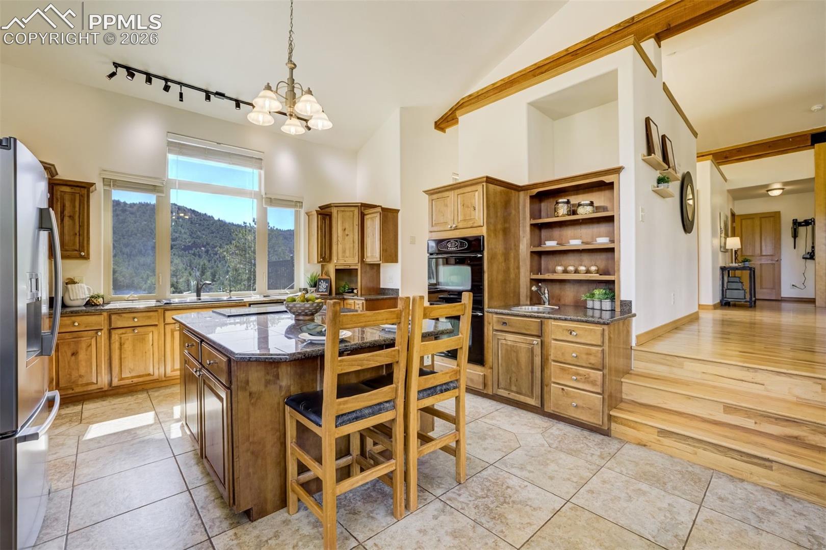 Photo 13 of 2220 La Loma Circle, Colorado Springs