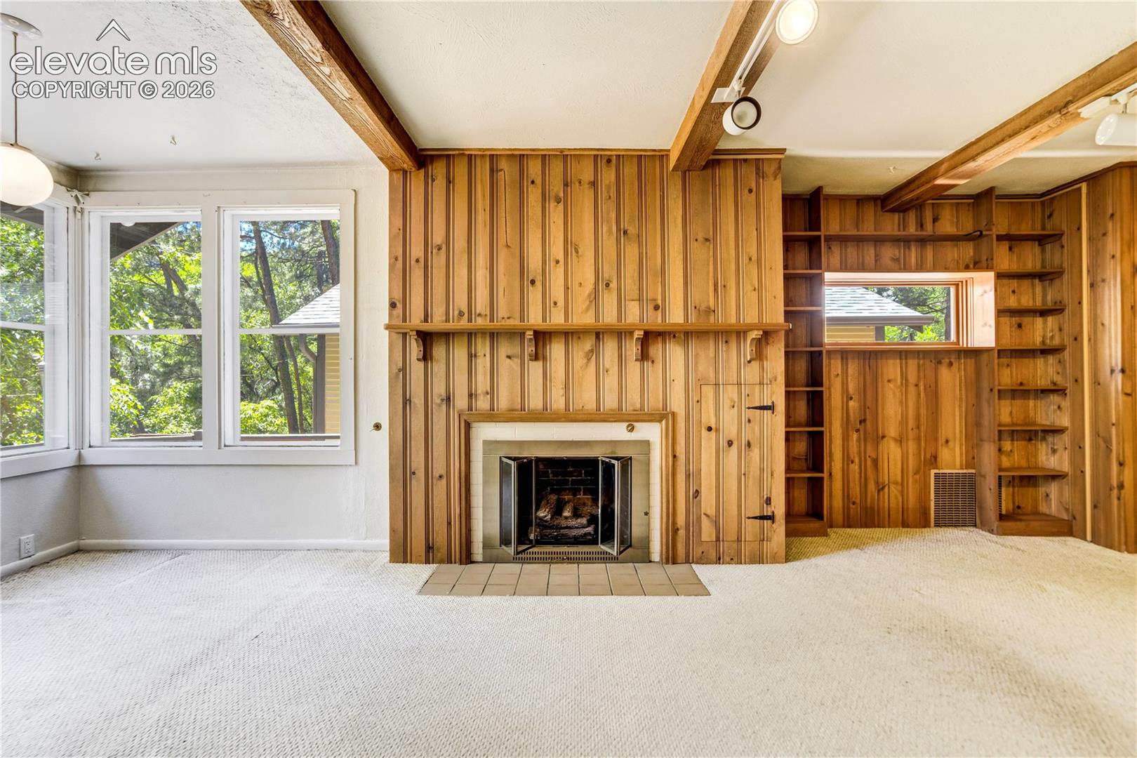 1823 Cheyenne Blvd, Colorado Springs, CO 80906