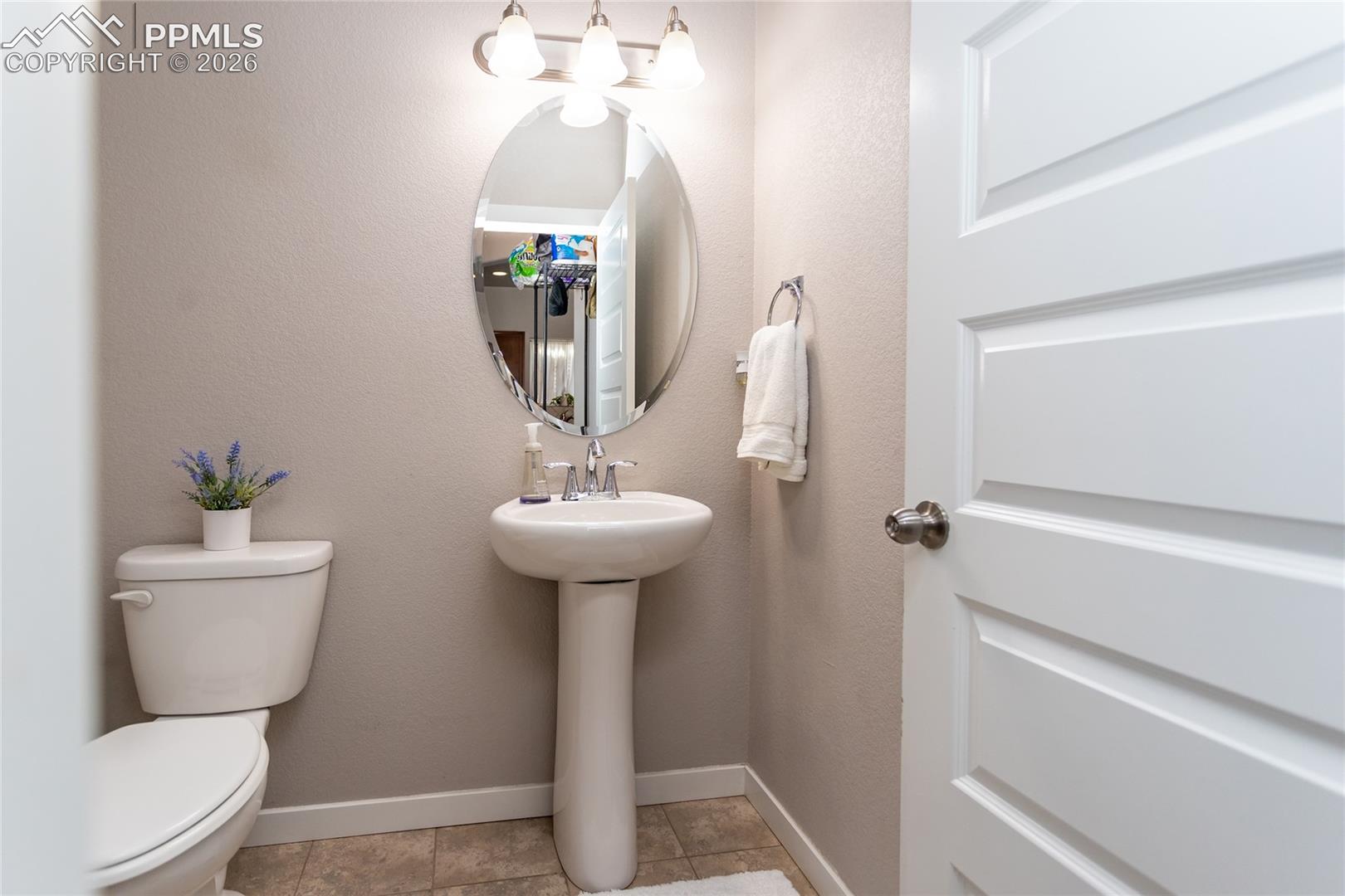 Photo 14 of 2305 Falkirk Drive, Colorado Springs