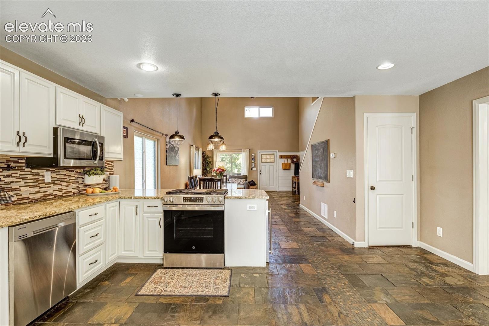 Photo 10 of 23 W Brookside Street, Colorado Springs