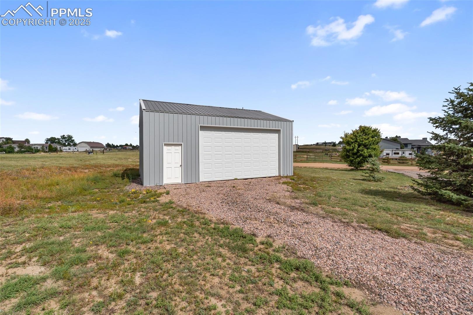 25X30 Pole Barn
