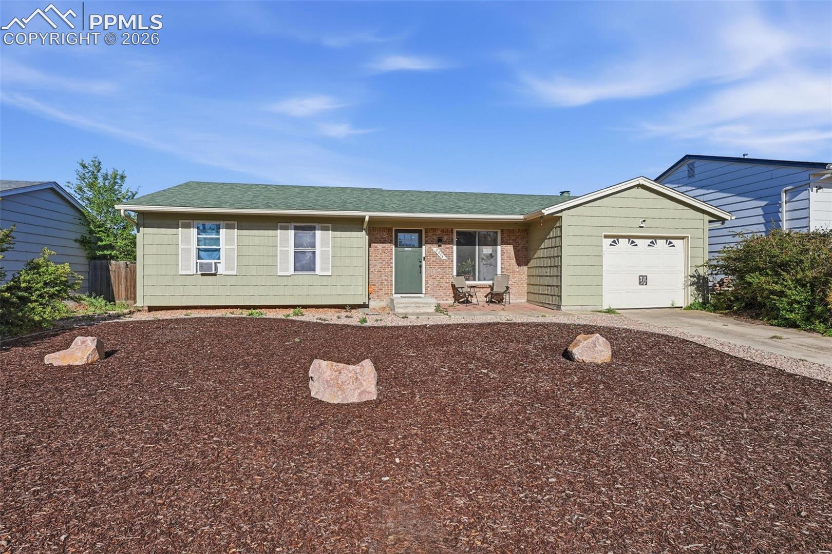 2574 Prescott Cir, Colorado Springs, CO 80916