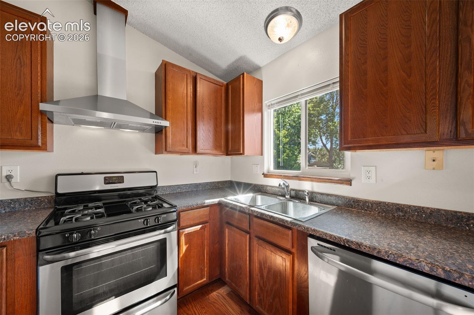 Photo 18 of 4045 Dolphin Circle, Colorado Springs