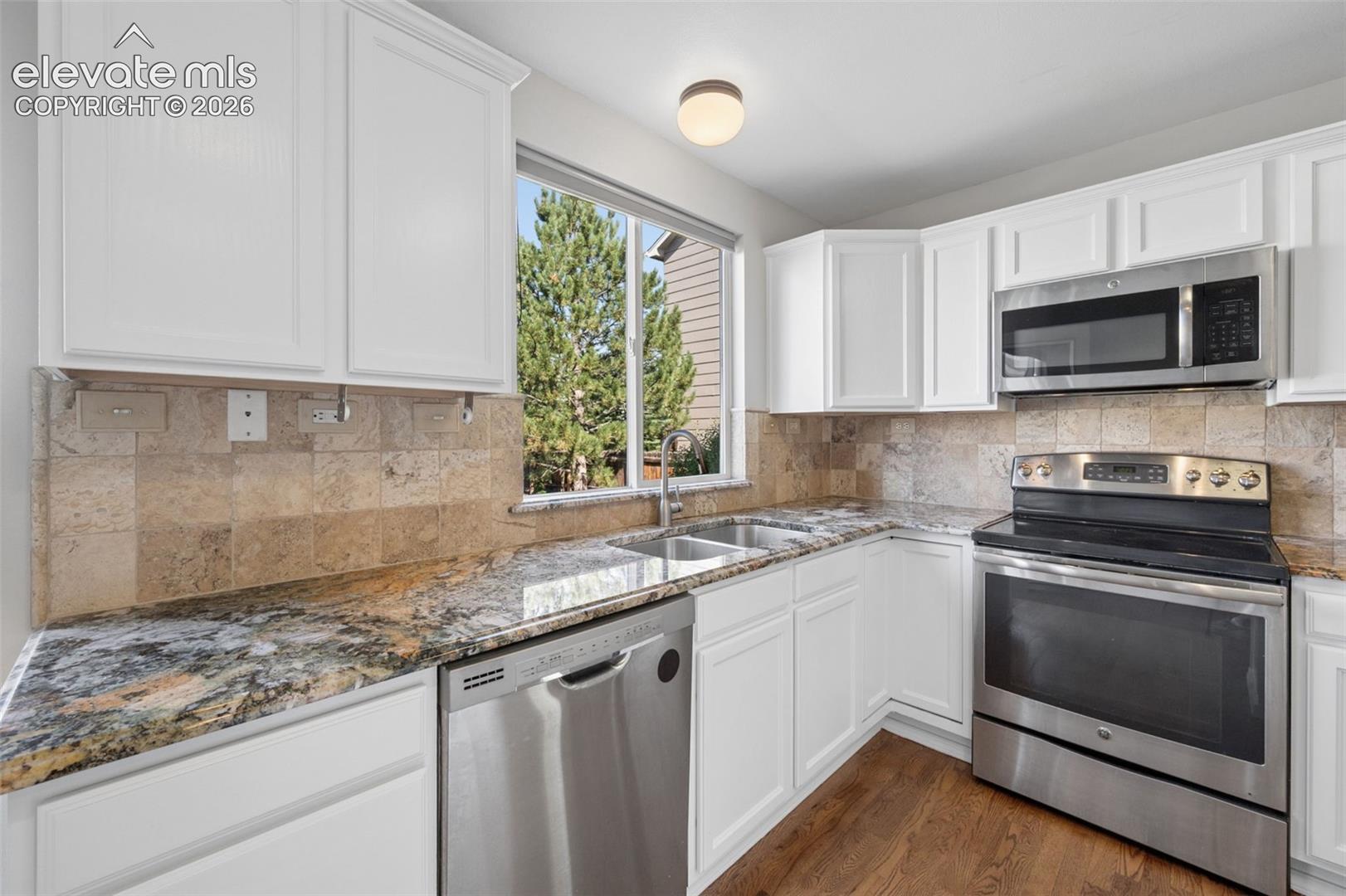 Photo 9 of 4920 Little Wolf Court, Colorado Springs