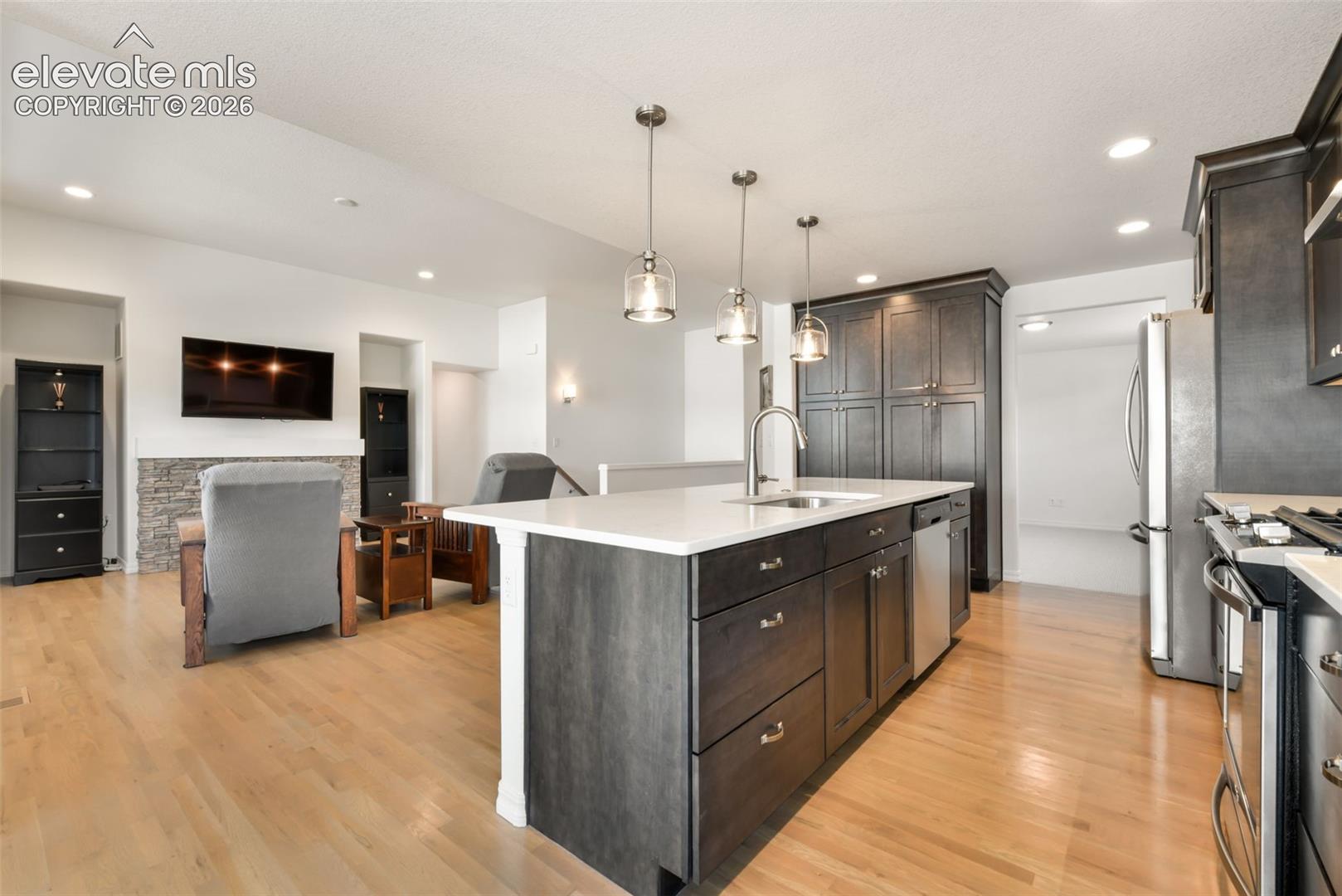 Photo 11 of 8071 Gilpin Peak Drive, Colorado Springs