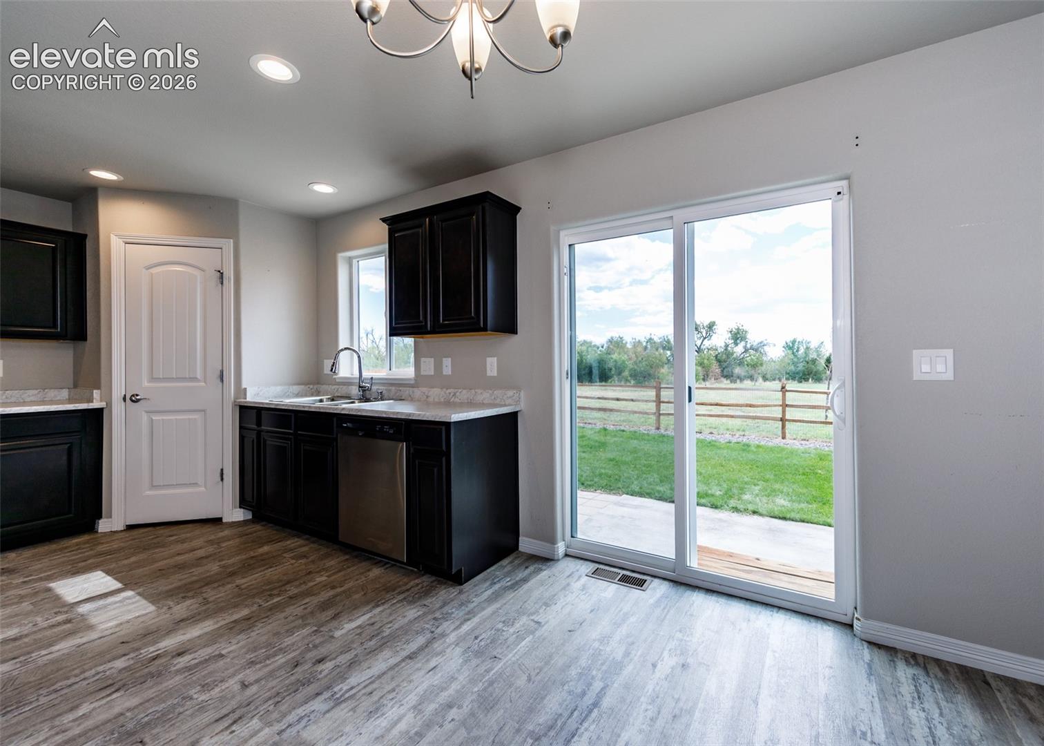 Photo 10 of 5433 Hammond Drive, Colorado Springs