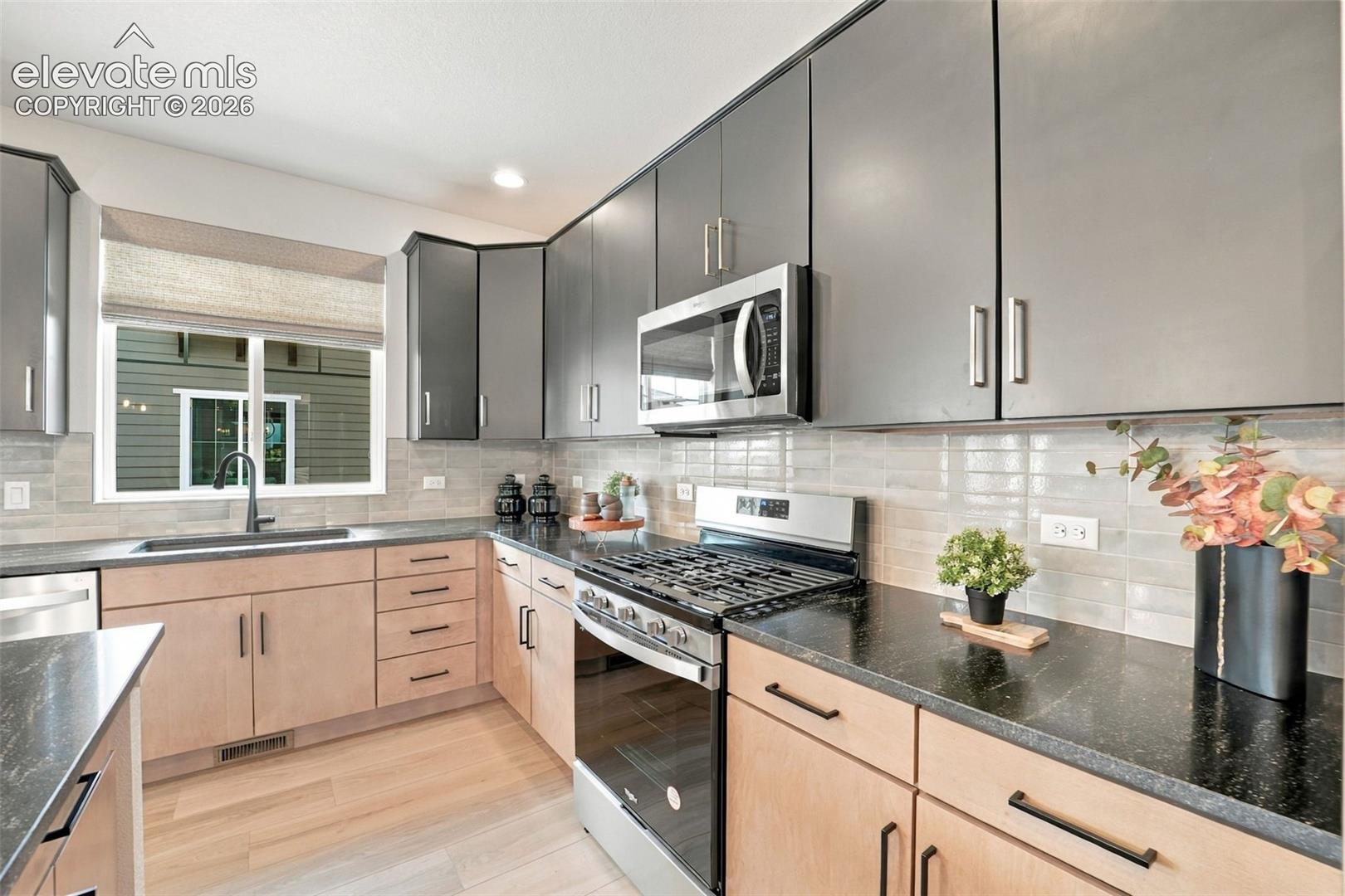 Photo 19 of 6954 Knapp Drive, Colorado Springs