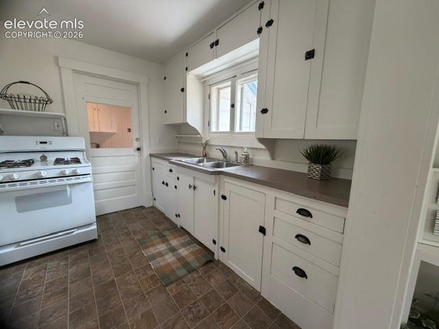 Photo 10 of 736 E San Miguel Street, Colorado Springs