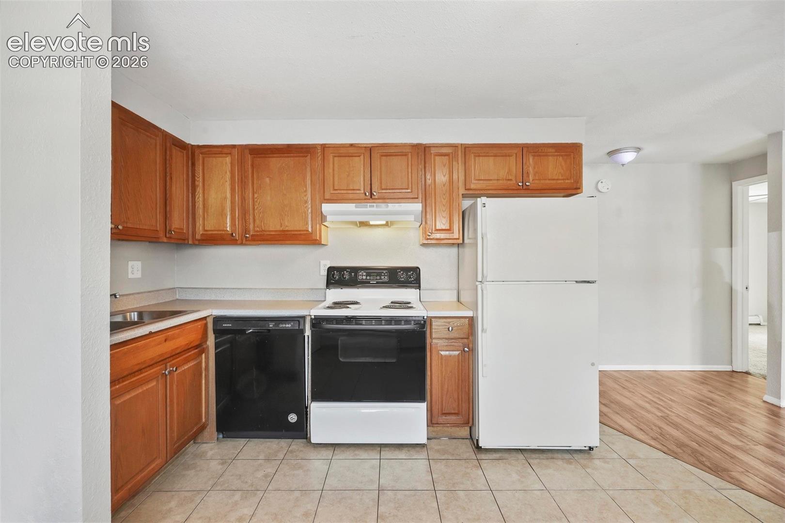 Photo 8 of 1025 Magnolia Street, Colorado Springs