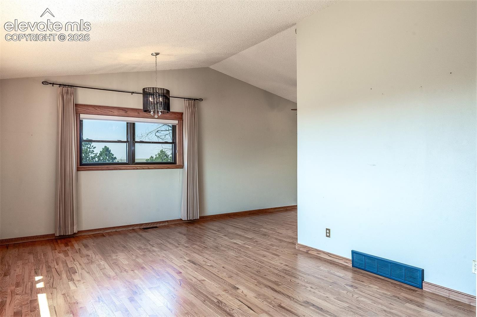 730 Quail Dr, Colorado Springs, CO 80930