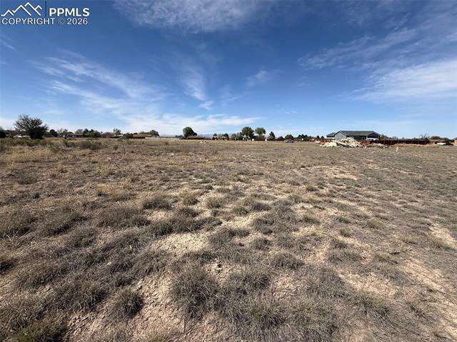 Photo 6 of 583 E Woodleaf Drive, Pueblo