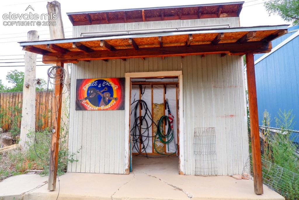 tool/storage shed