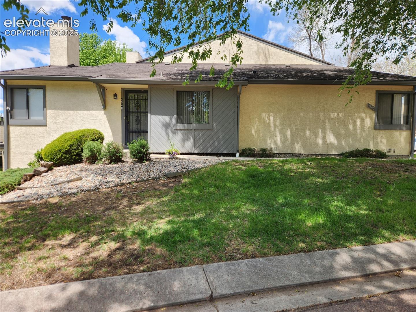 4540 Castlepoint Dr, Colorado Springs, CO 80917
