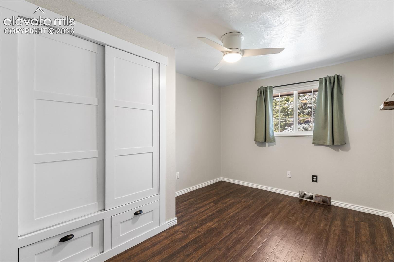 Photo 10 of 509 W Cheyenne Road, Colorado Springs