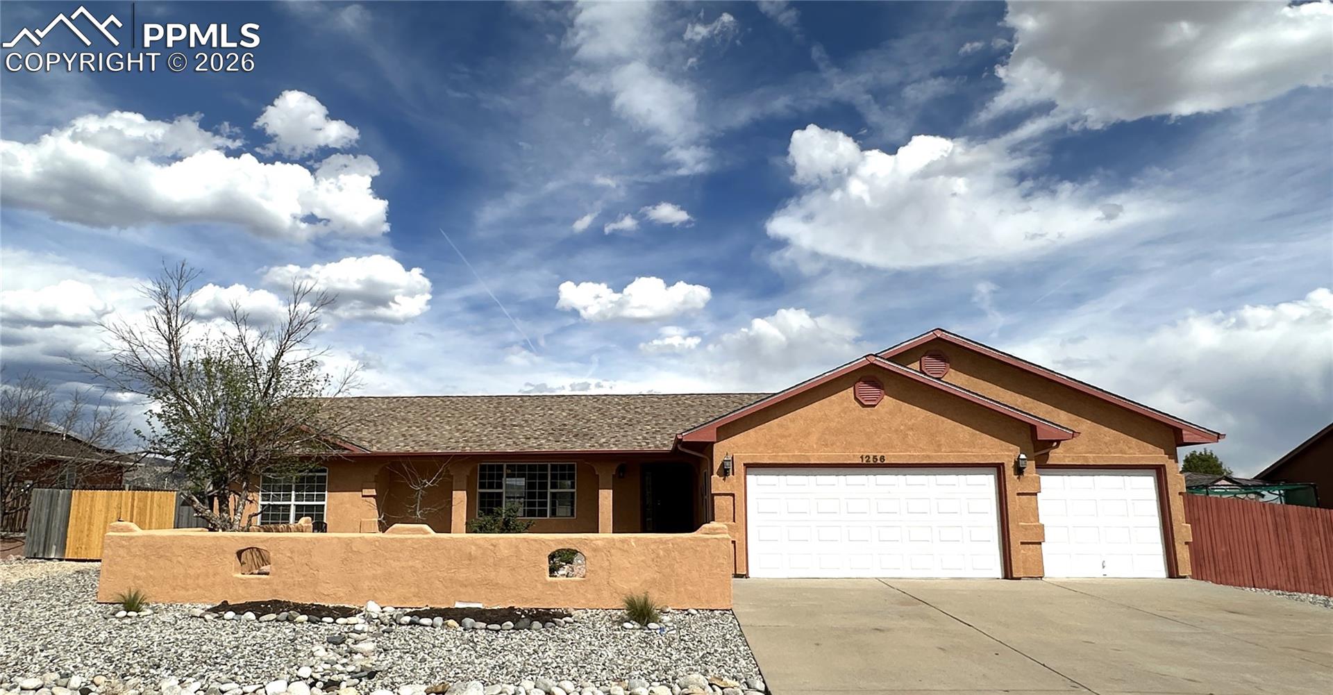 Featured Homes Featured Homes