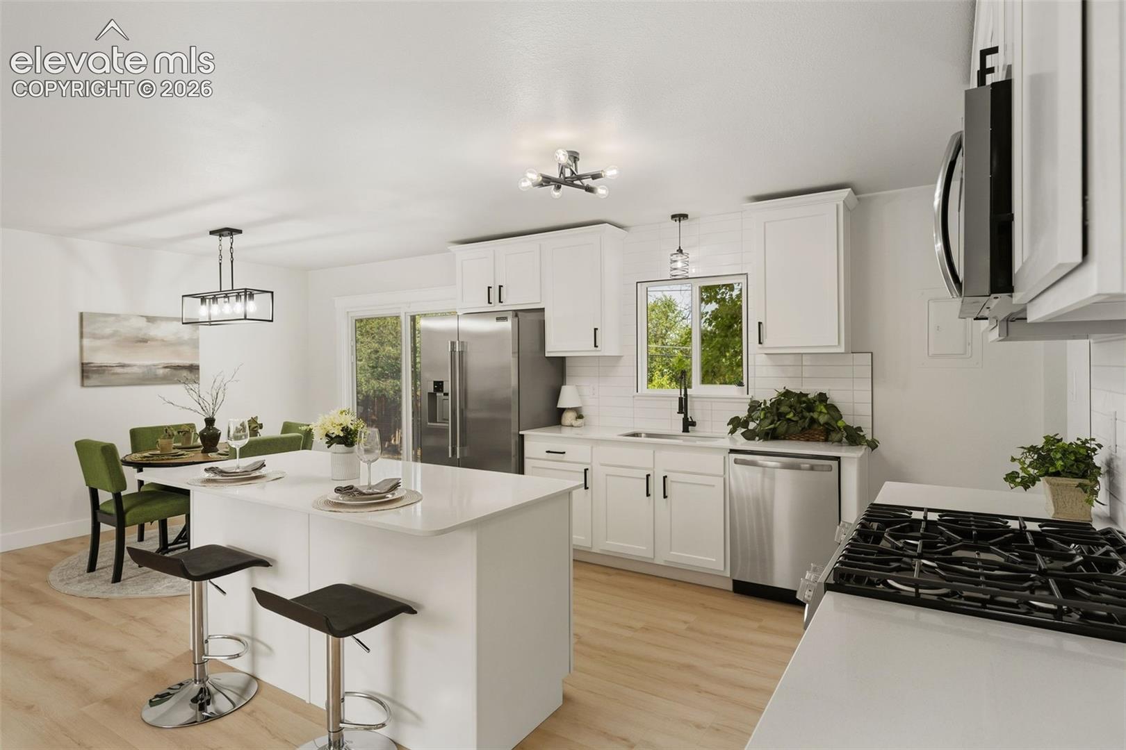 Photo 14 of 705 Pioneer Lane, Colorado Springs