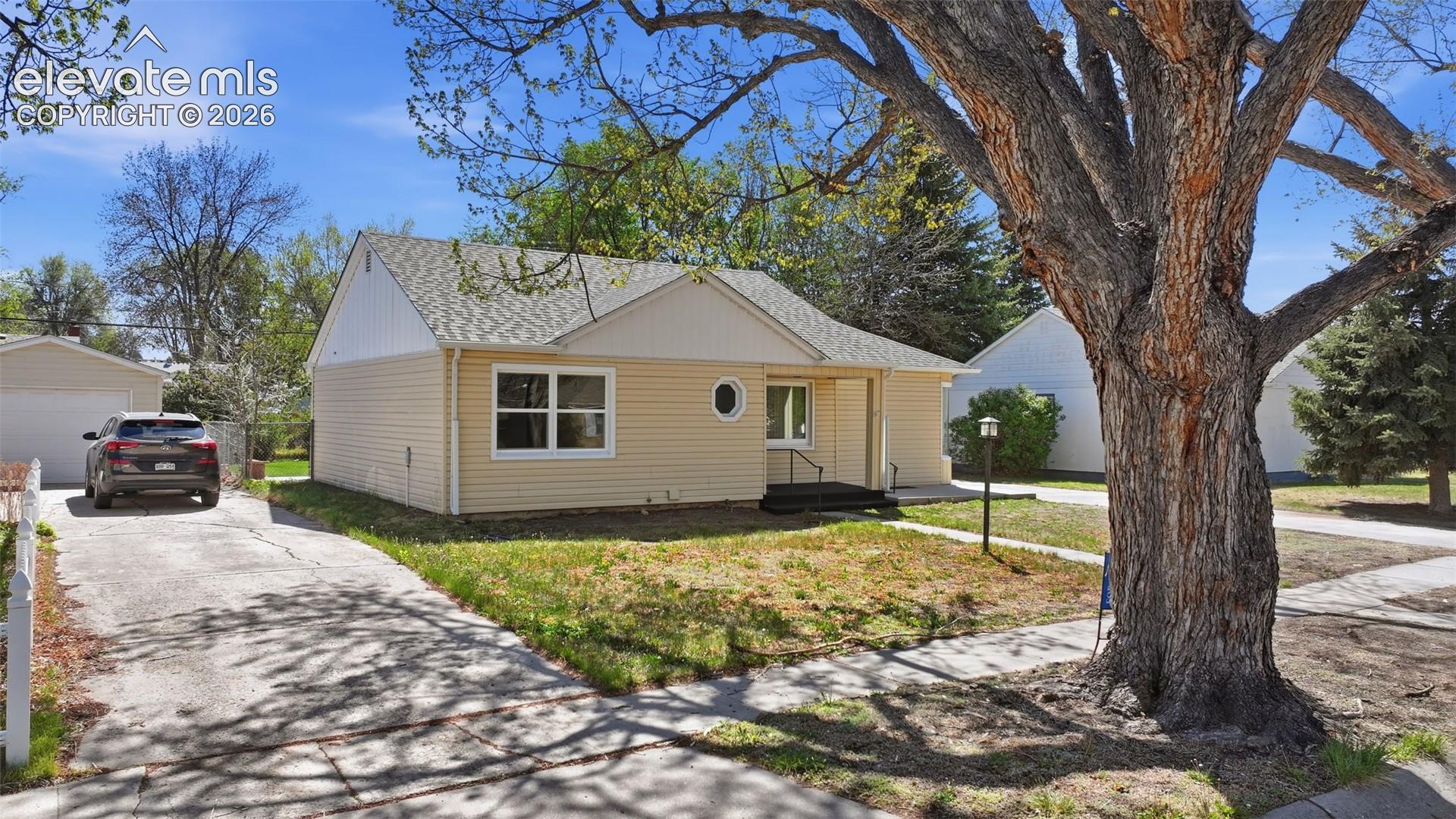 2307 El Paso St, Colorado Springs, CO 80907