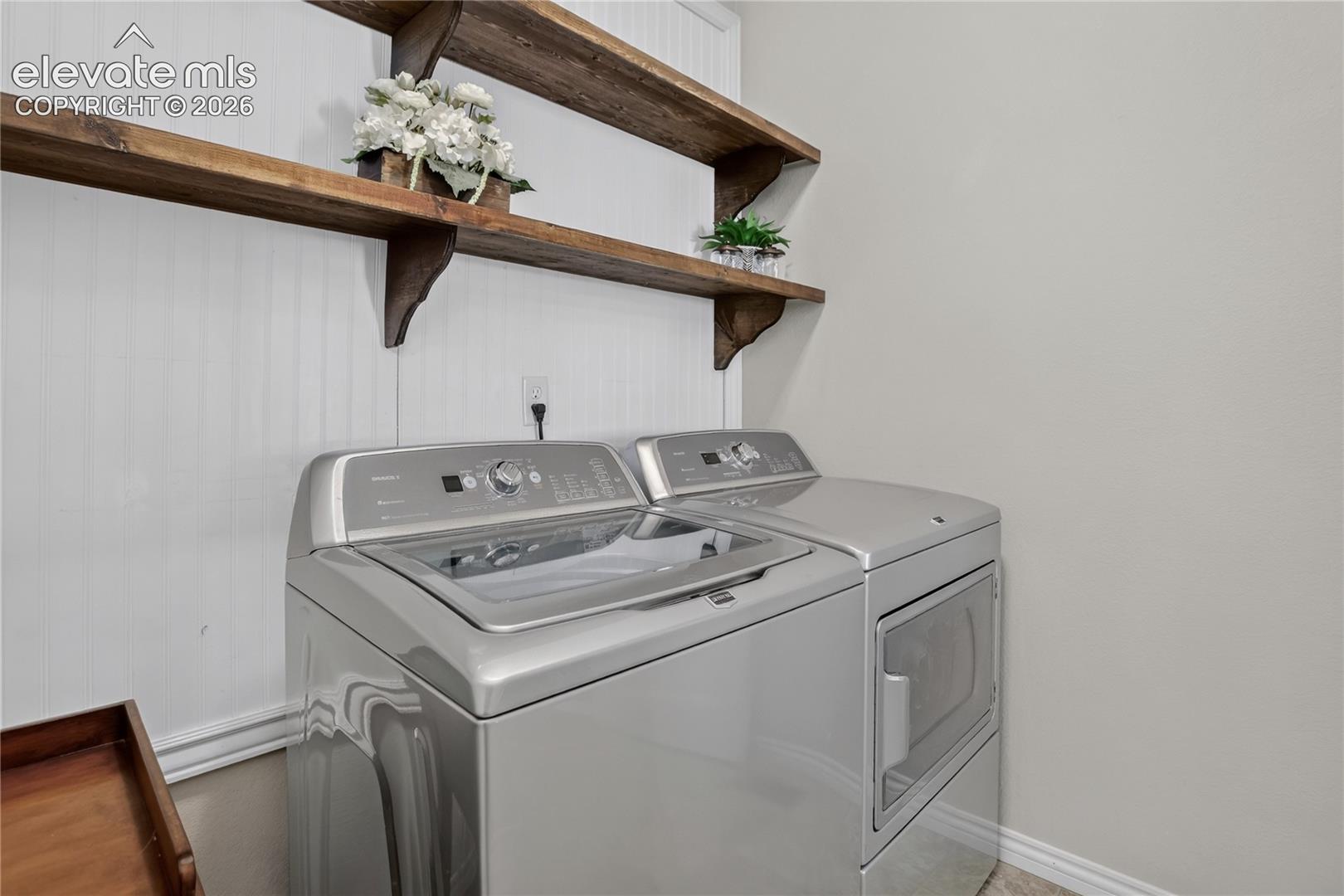 Main level laundry room