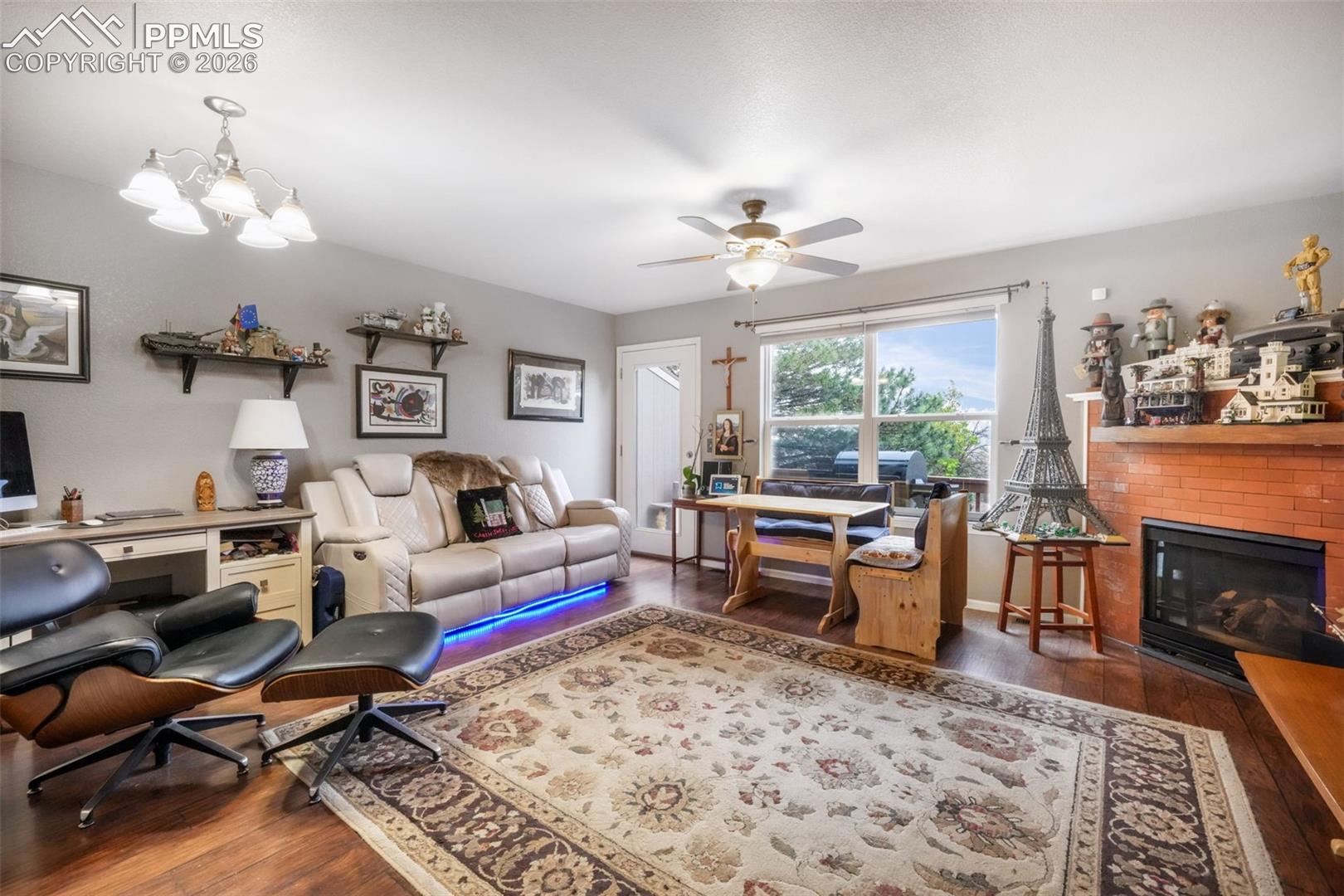Photo 10 of 3131 Hearthridge Circle, Colorado Springs