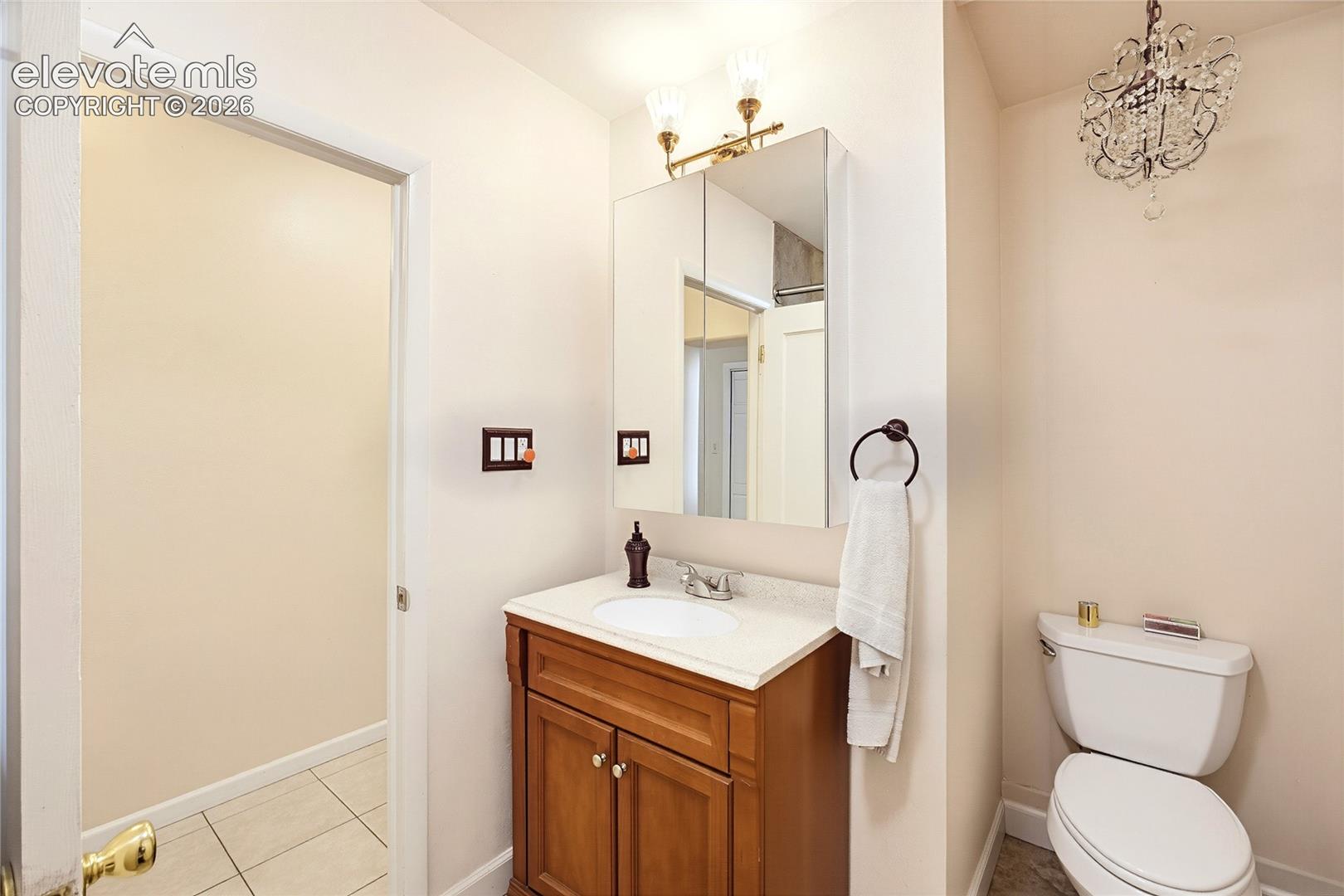 2nd bathroom