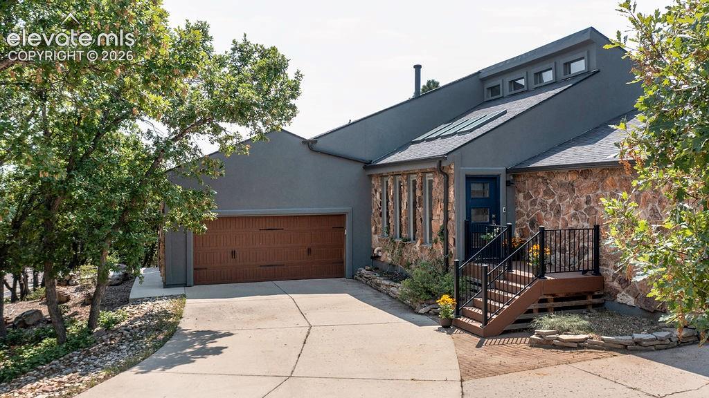 595 Royal Oak Dr, Colorado Springs, CO 80906