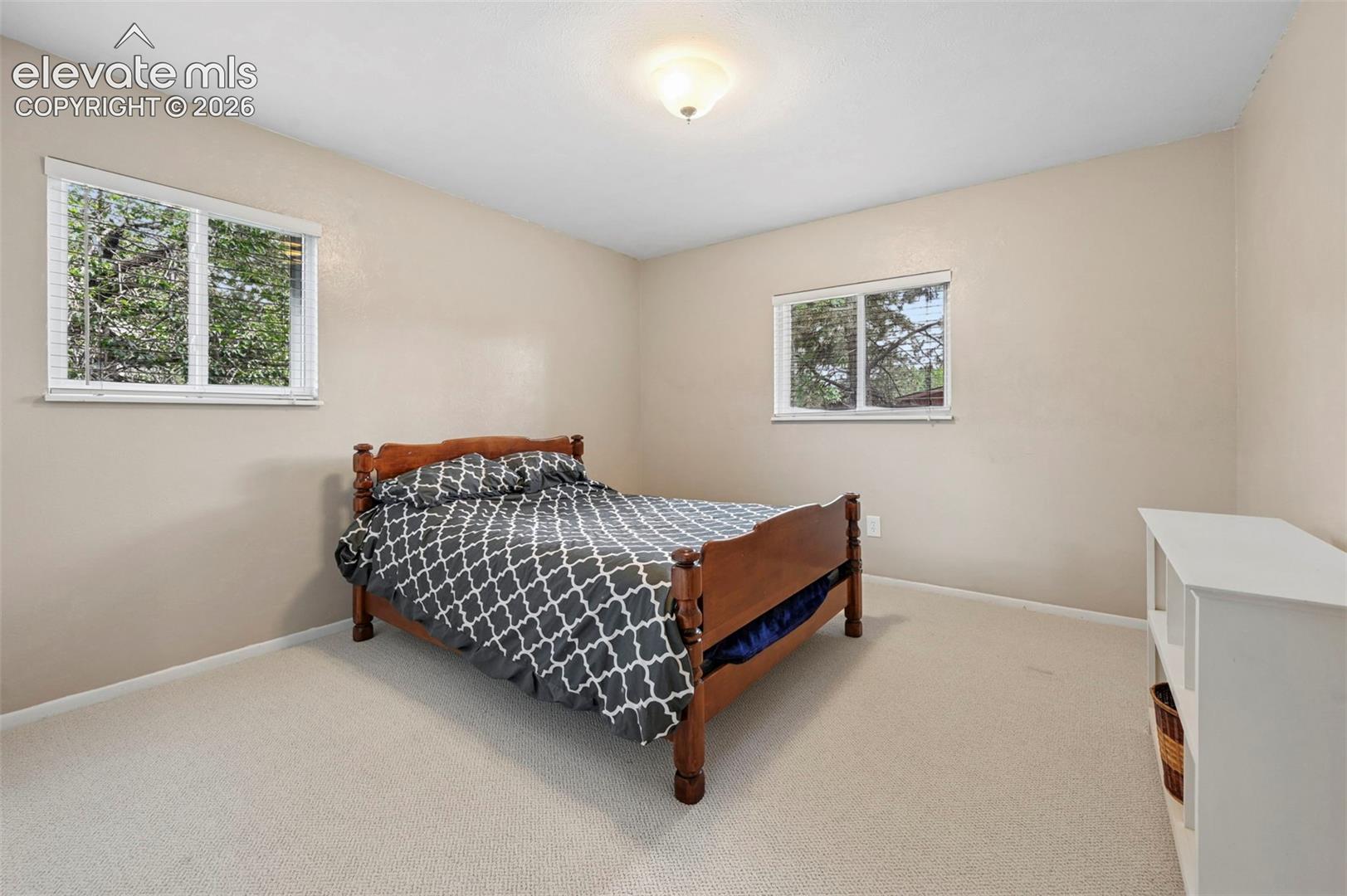 650 Allegheny Dr, Colorado Springs, CO 80919