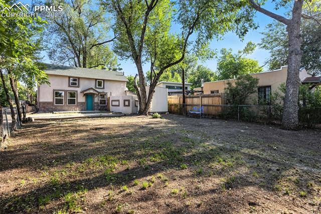 516 E Cache La Poudre St, Colorado Springs, CO 80903