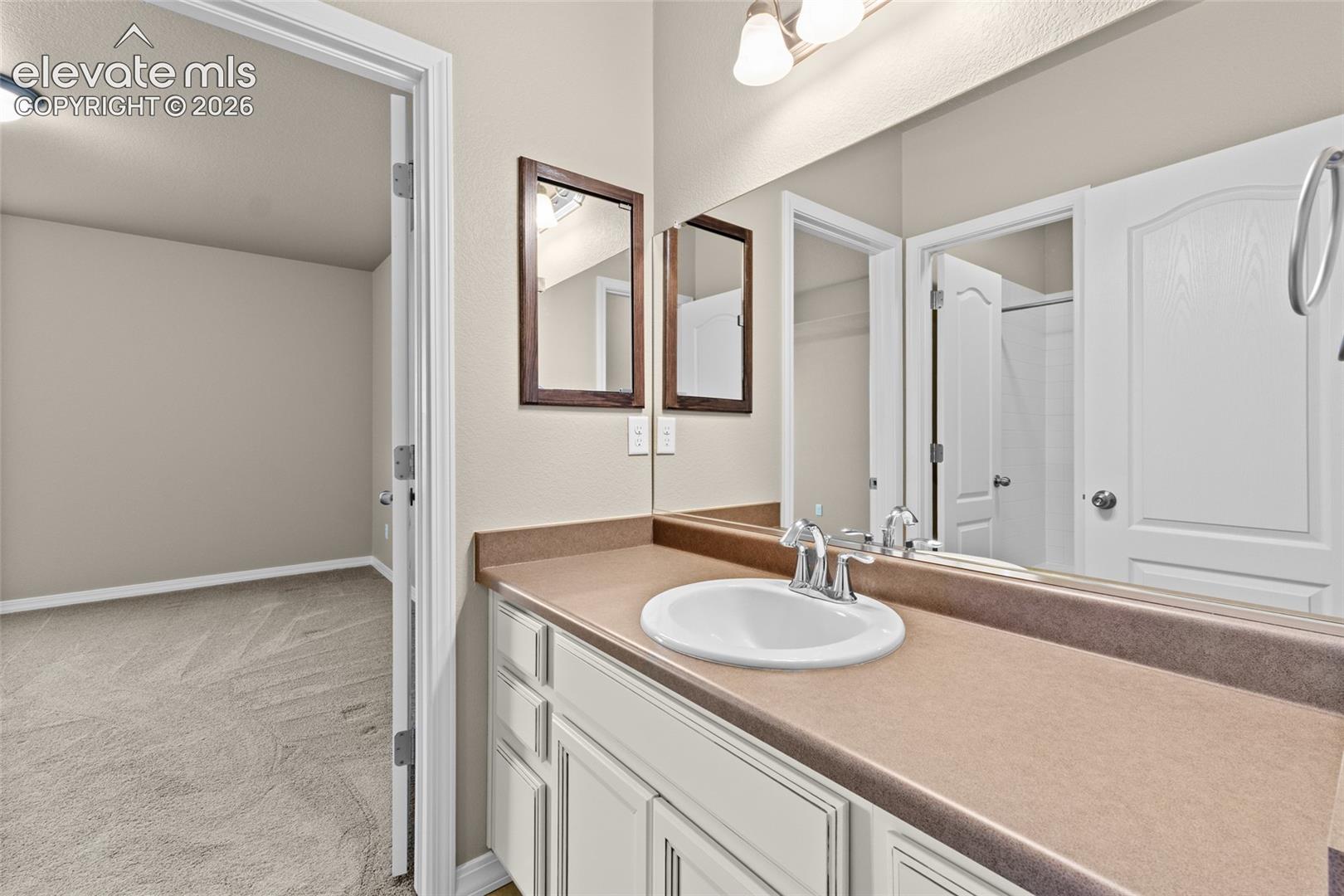 Photo 13 of 11477 Palmers Green Drive, Peyton
