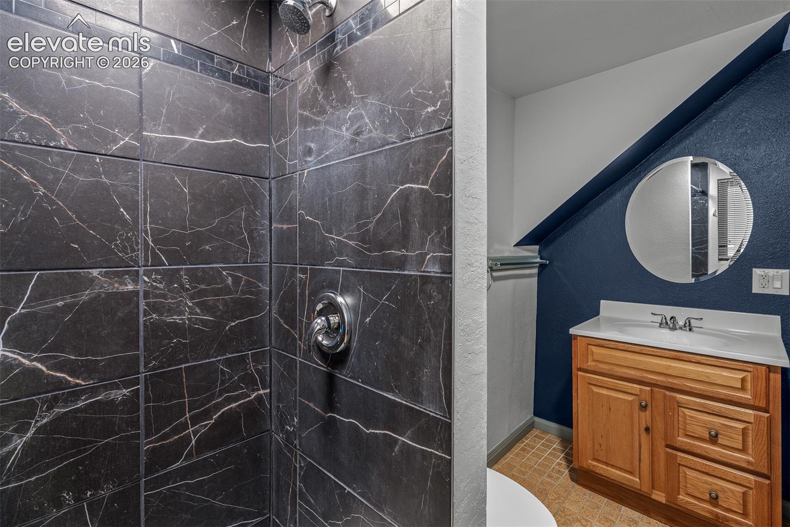 Lower-Level Bath