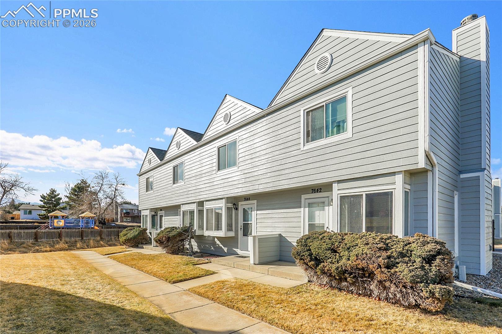 7644 Lexington Manor Dr, Colorado Springs, CO 80920