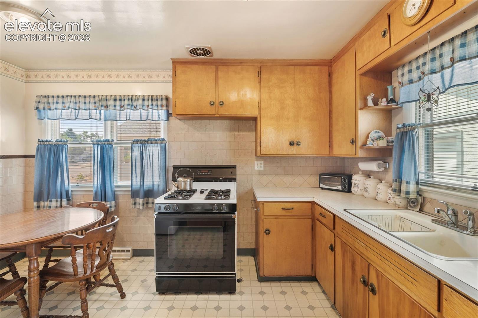 Photo 13 of 1119 Belmont Avenue, Pueblo