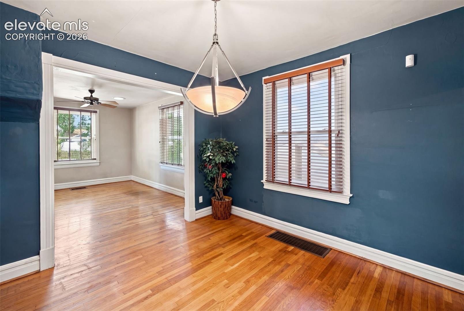 Photo 11 of 421 E Caramillo Street, Colorado Springs