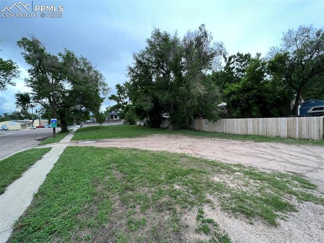 Photo 6 of 703 E Costilla Street, Colorado Springs