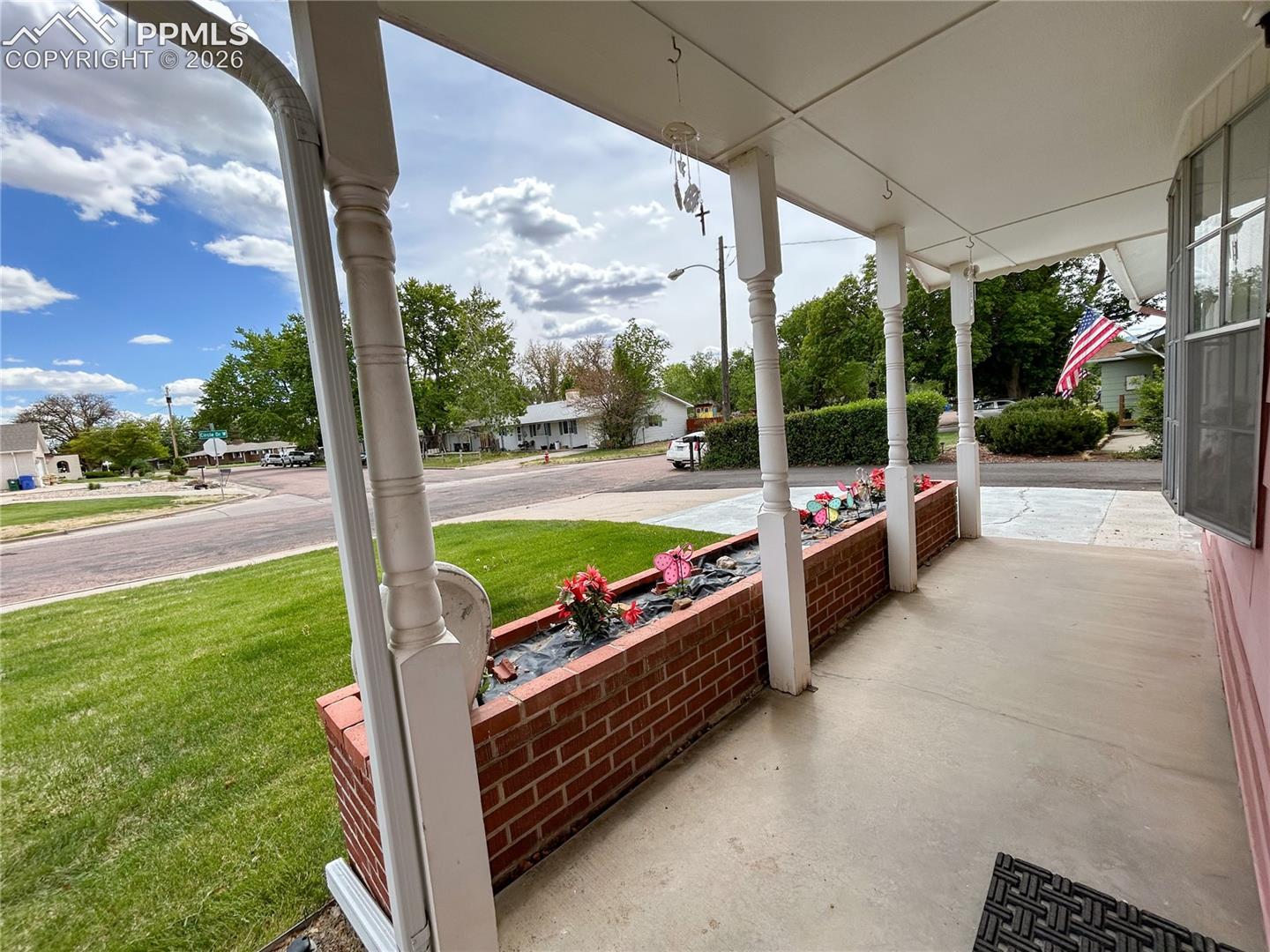 327 W Circle Dr, Canon City, CO 81212