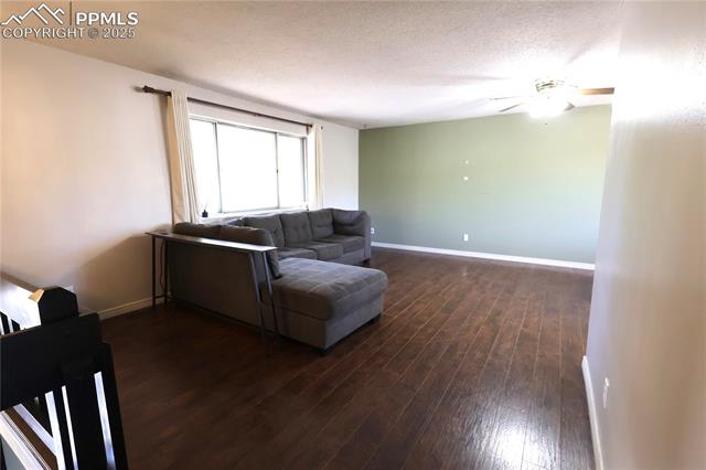 1623 James Cir, Colorado Springs, CO 80915
