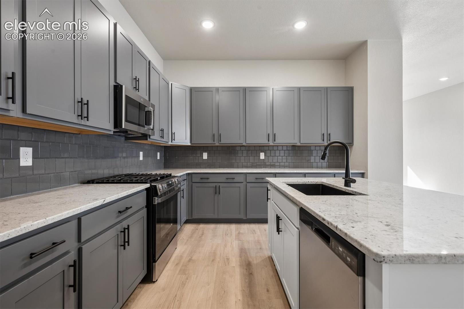 Photo 11 of 7721 Slate River Way, Colorado Springs