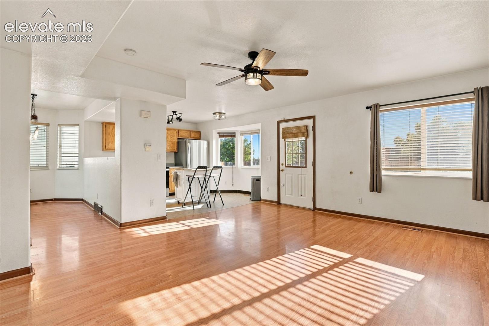 Photo 10 of 1040 Red Brooke Drive, Colorado Springs