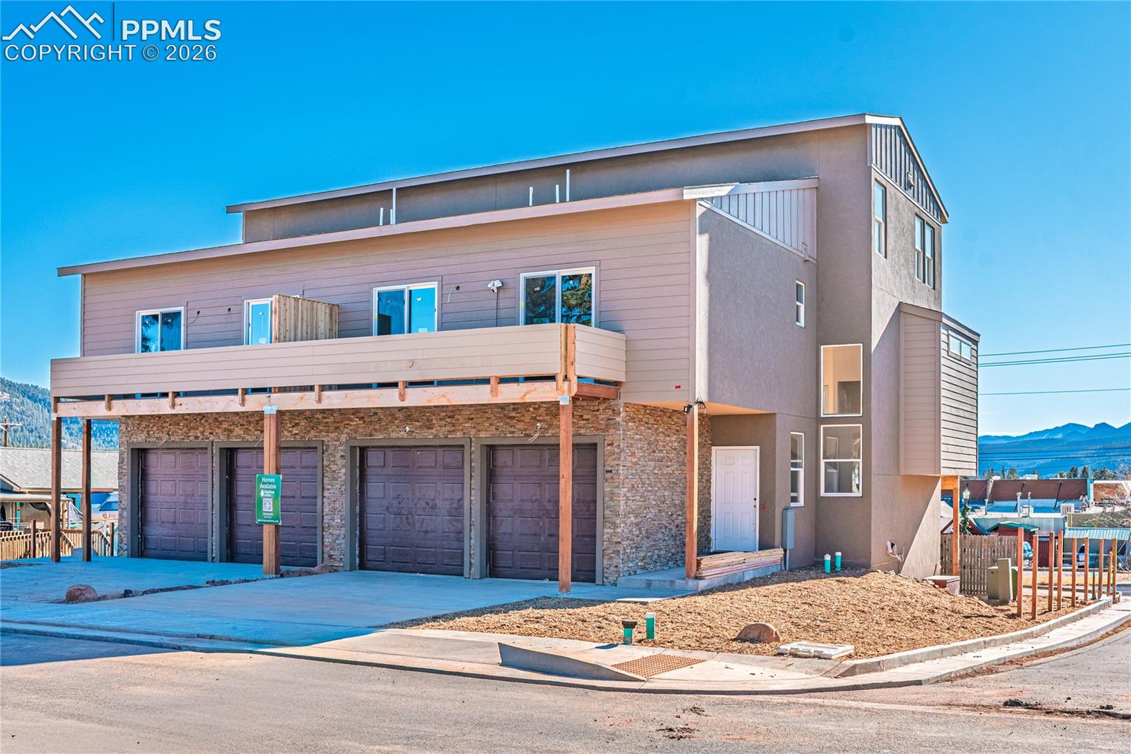205 W Henrietta Ave, Woodland Park, CO 80863
