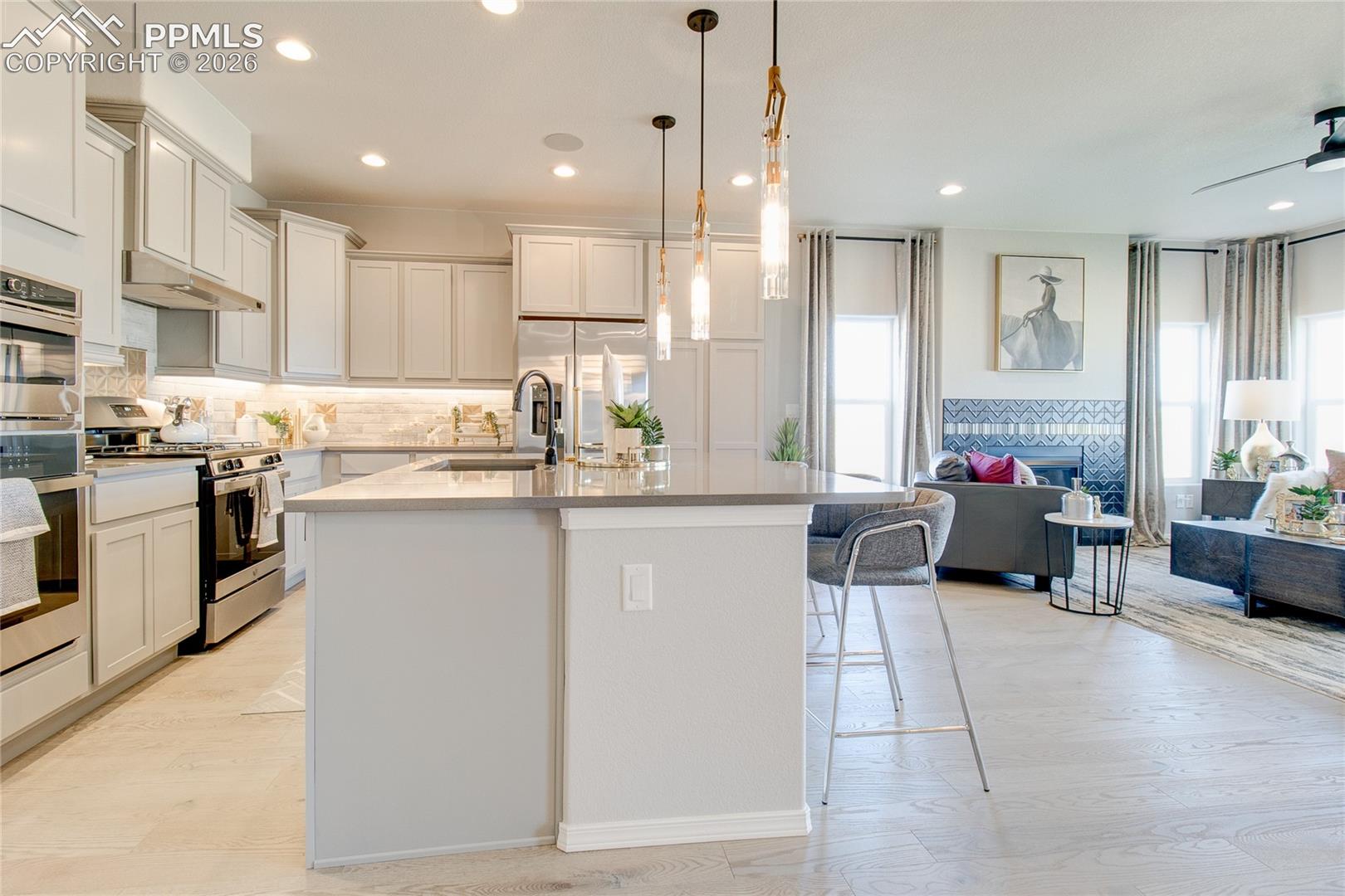 Photo 6 of 3963 Cordifolia Drive, Colorado Springs