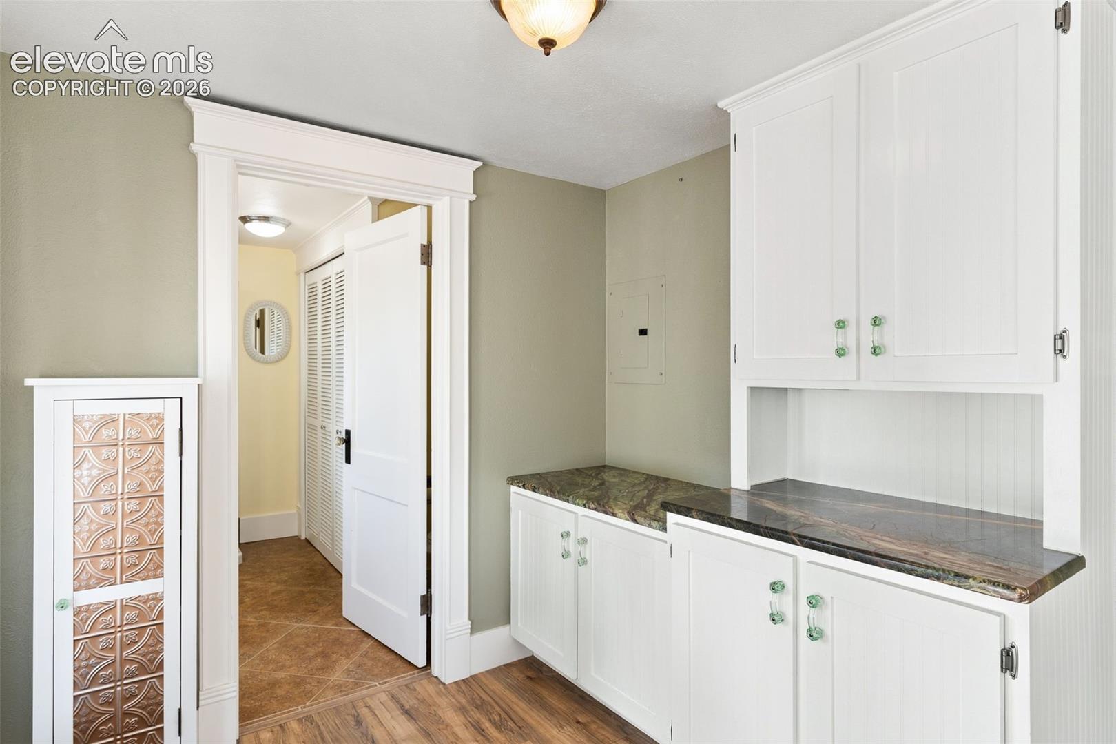 Photo 11 of 514 Custer Avenue, Colorado Springs