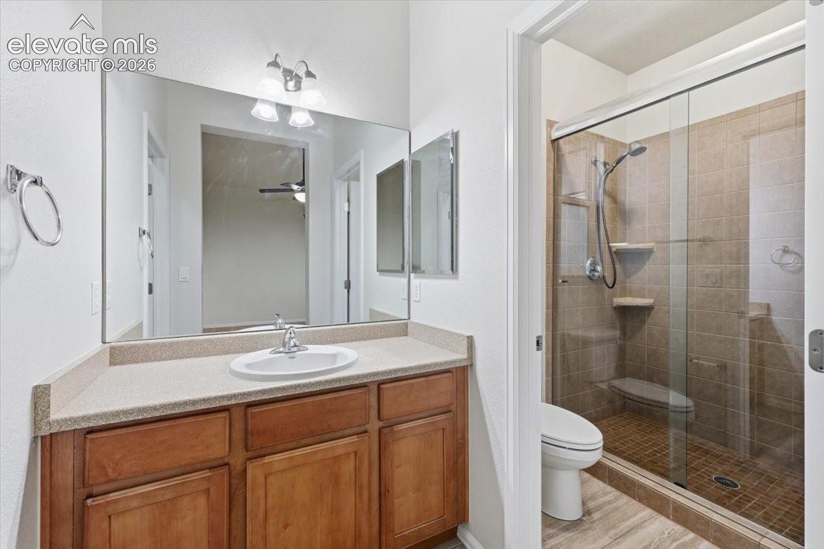 Mud set pan in the Standalone Tiled Shower!