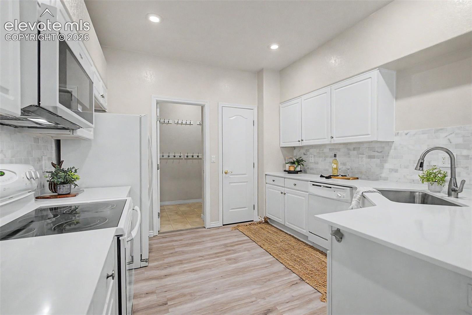 Photo 15 of 4475 Songglen Circle, Colorado Springs