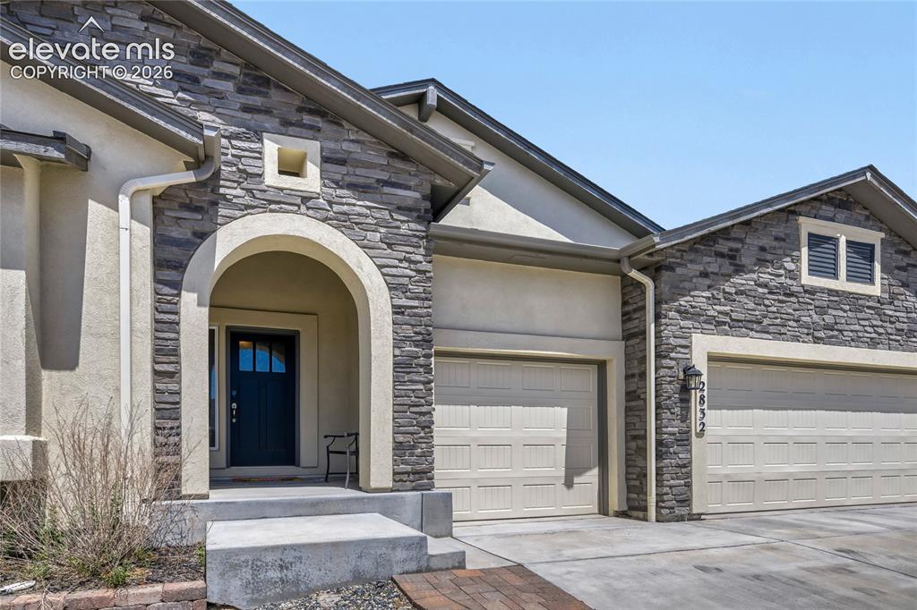 2832 Pony Club Ln, Colorado Springs, CO 80922