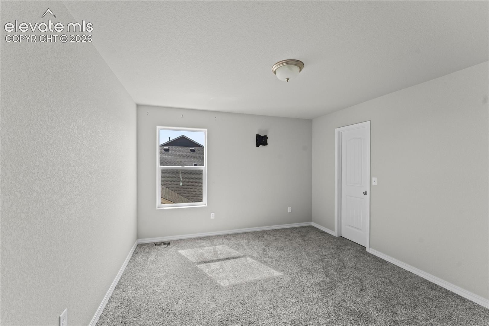 Photo 24 of 8238 Thedford Court, Peyton