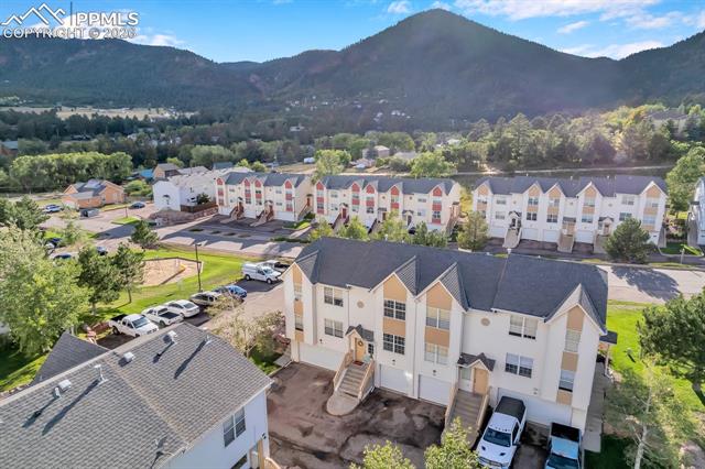 74 Vale Cir, Palmer Lake, CO 80133