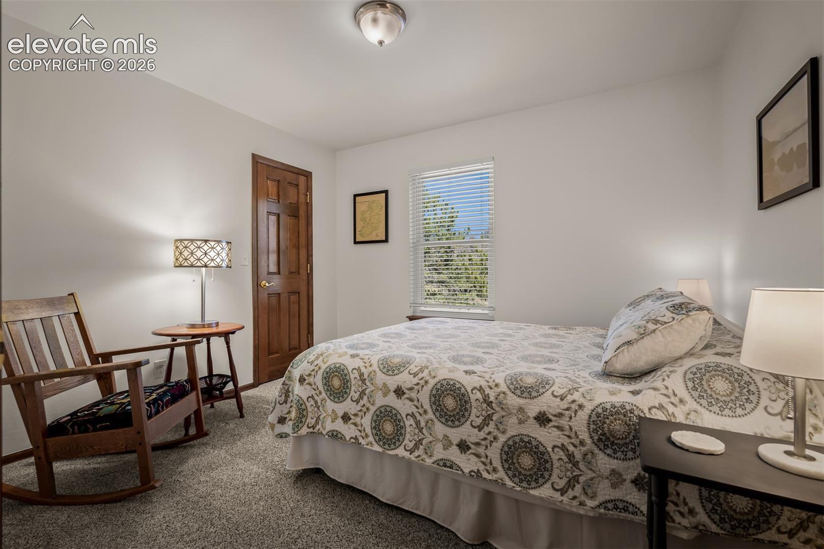 8450 Melross Court