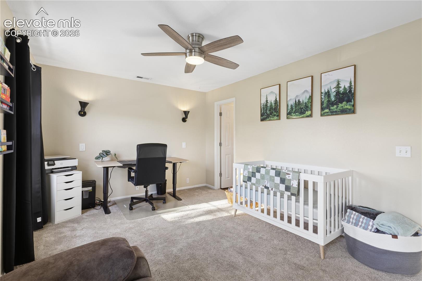 Secondary spacious bedroom with its own bathroom