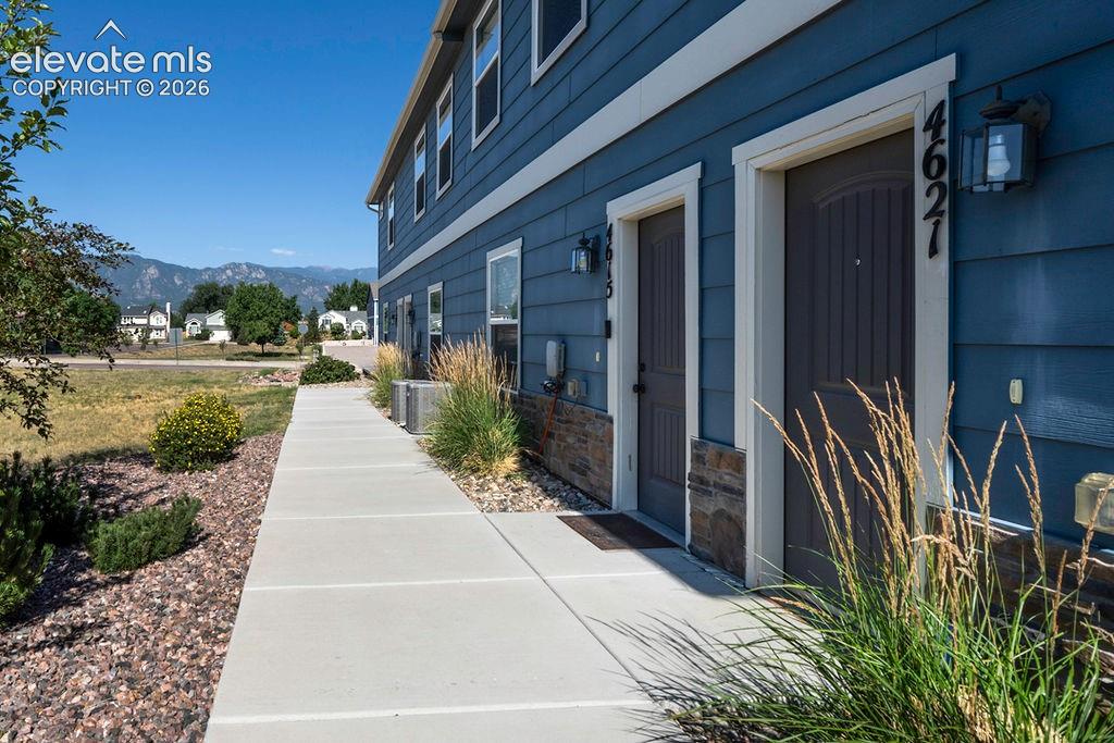 4621 Ports Down Ln, Colorado Springs, CO 80911