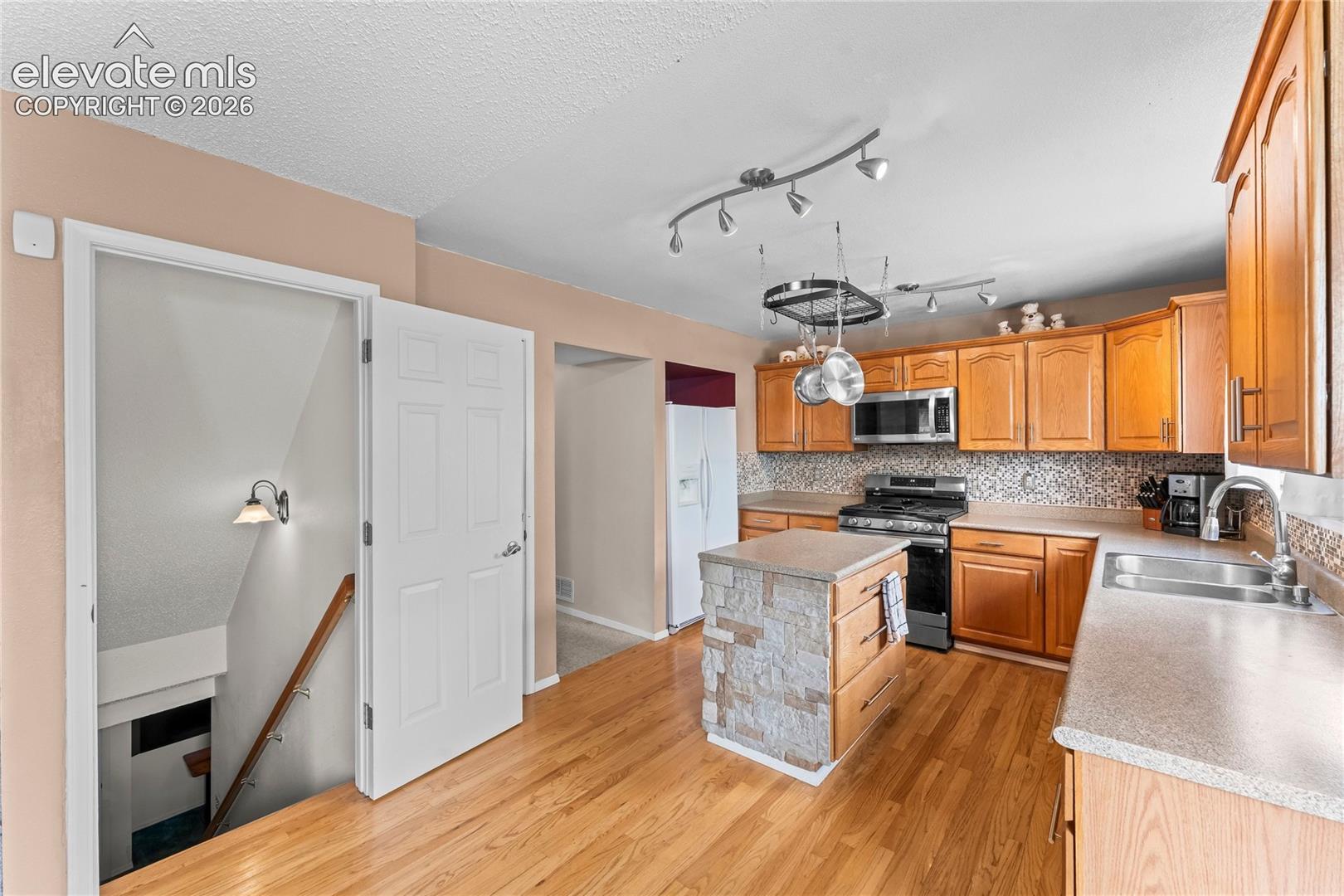 Photo 7 of 4940 Purcell Drive, Colorado Springs