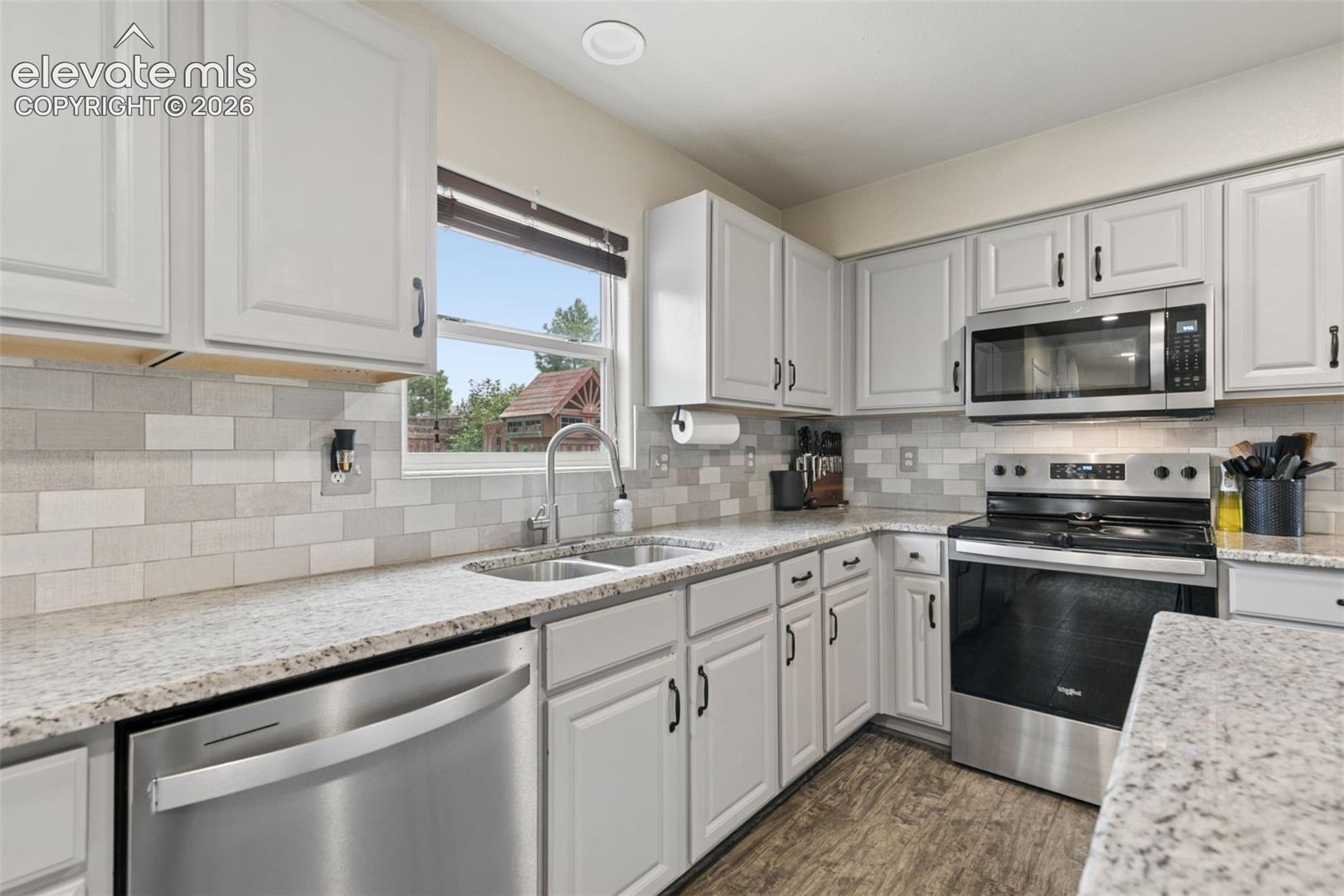 Photo 13 of 6914 Sierra Meadows Drive, Colorado Springs